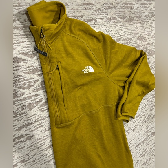 NORTHFACE PULLOVER — XXL - Picture 2 of 8